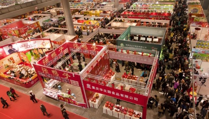 Nhập ghế gaming Trung Quốc tại chợ nội địa